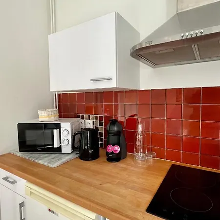 - Hyper Centre Apartment